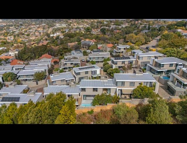 3 BEDROOM CLUSTER FOR SALE IN WATERKLOOF RIDGE